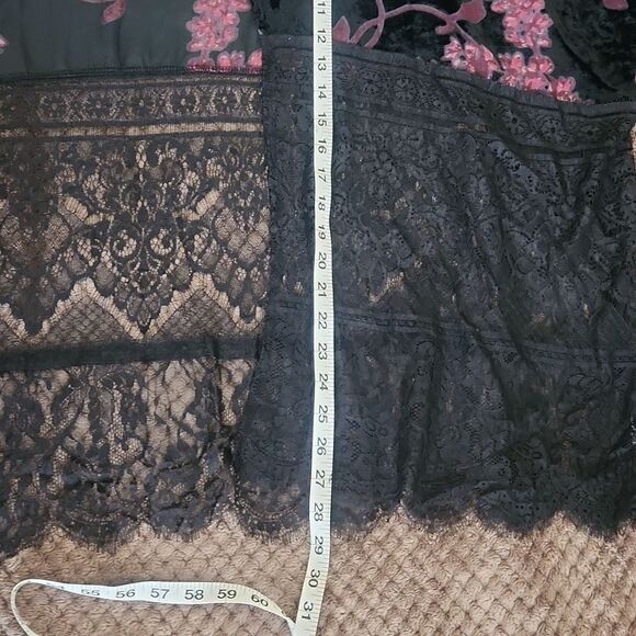 Xhilaration Kimono  - Picture 6 of 8